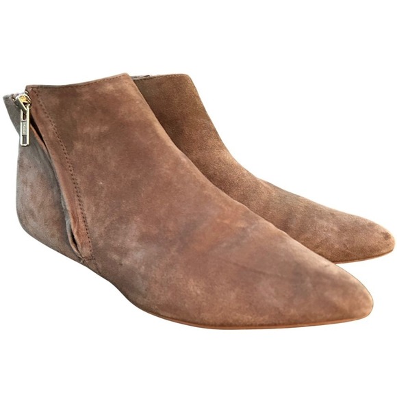 Corso Como Suede Pointed Toe Ankle Boots Women's Size 8M Taupe Side Zip Flat - Picture 1 of 9